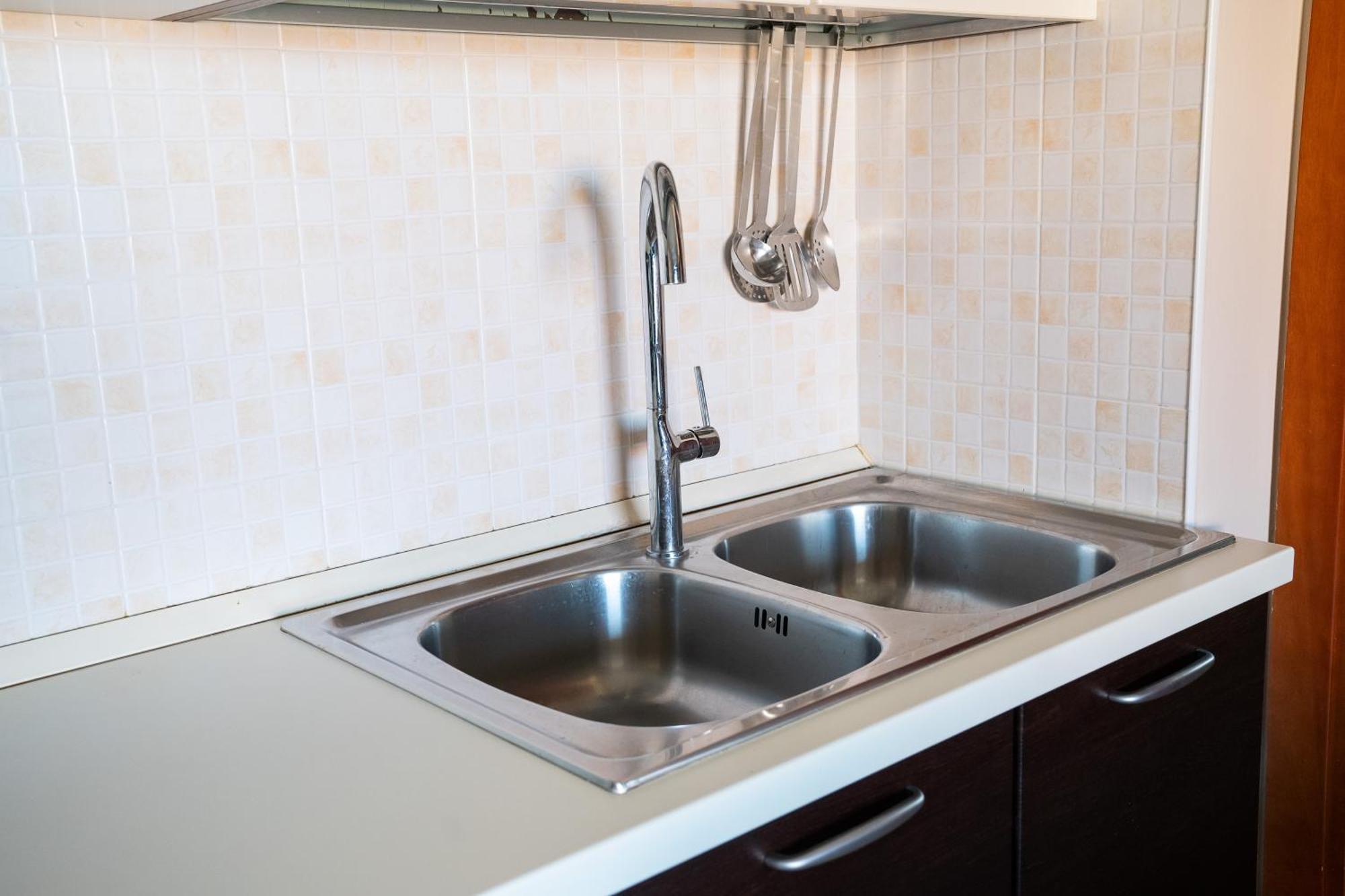 Ferienwohnung Residenza Piccolo Eden Bosa Marina Exterior foto